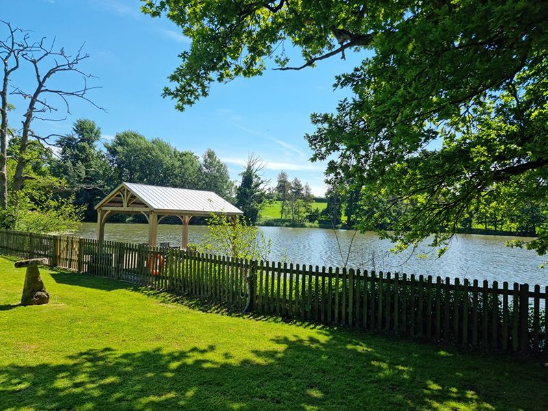 Cedar gazebo 3.66m wide x 4.28m long