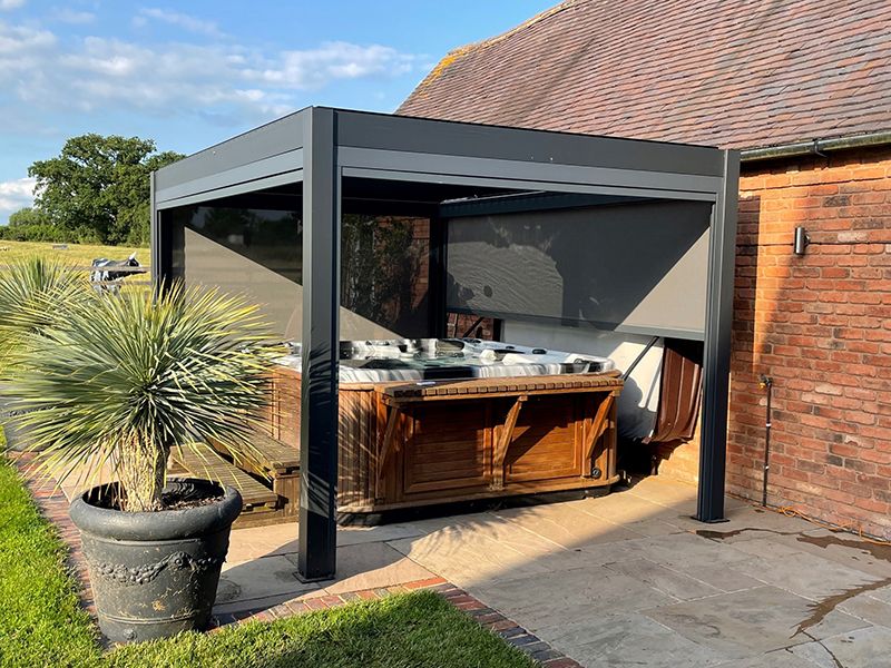 Eclipse 3 x 3 m LED motorised Bioclimatic pergola.