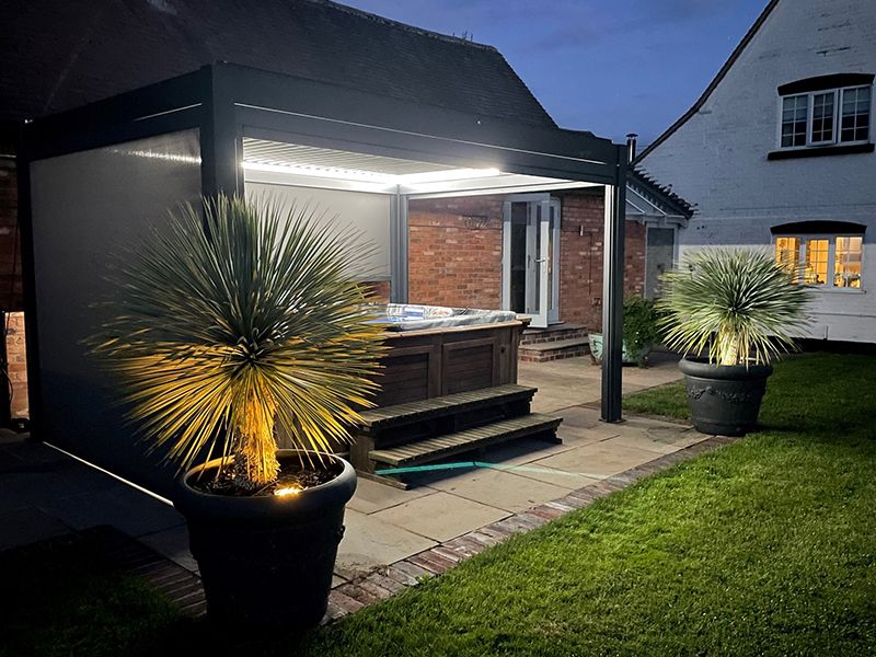 Eclipse 3 x 3 m LED motorised Bioclimatic pergola.