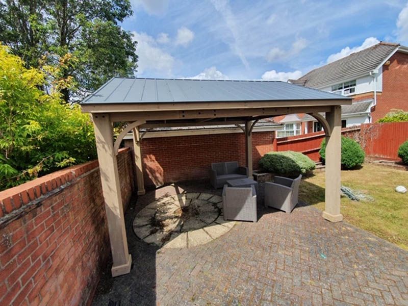 Cedar gazebo 3.66m wide x 4.28m long