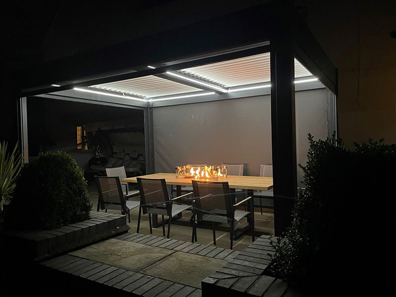 Eclipse 3 x 4 m LED motorised Bioclimatic pergola.