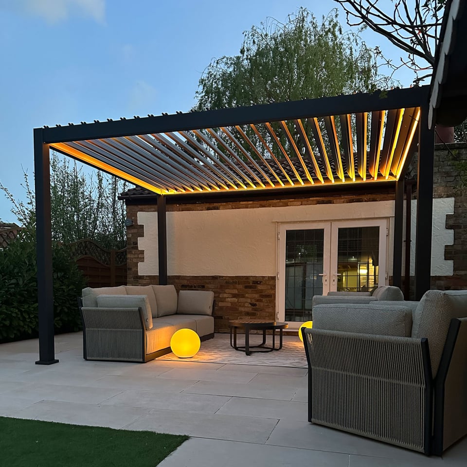 Titan Plus LED Aluminium Metal Pergola in Graphite Grey - 4.0m x 3.0m Free Standing